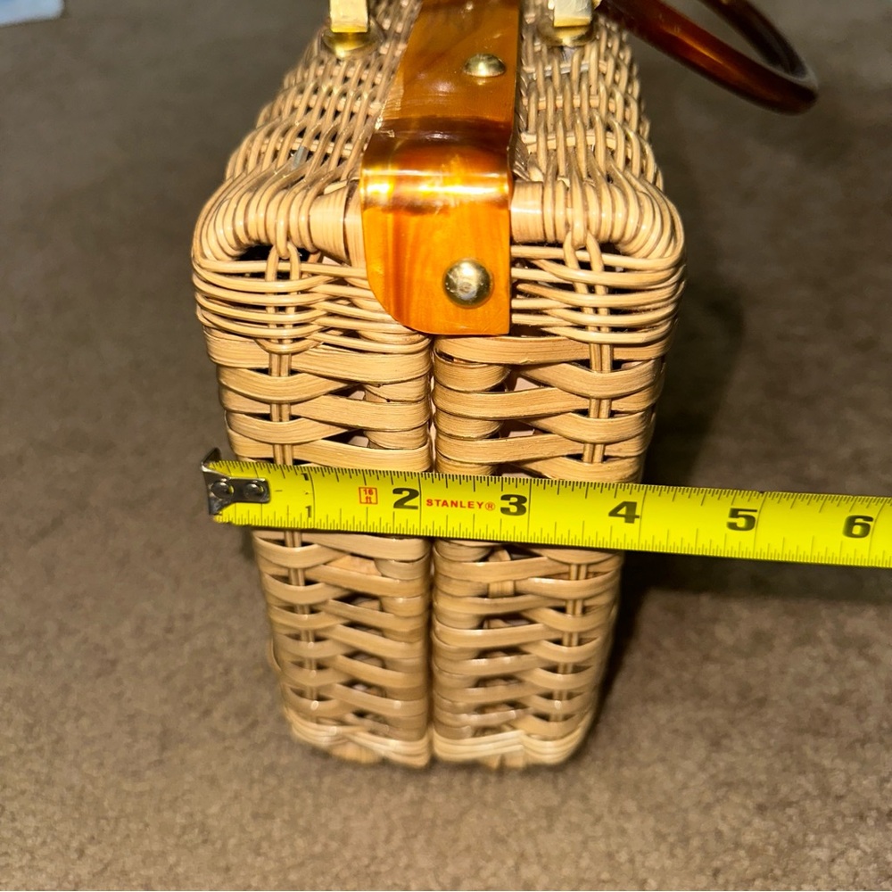 ☀️🐚BOGO 1/2 🐚VTG 1950's Wicker Purse Lucite Handles VLV - Picture 6 of 16